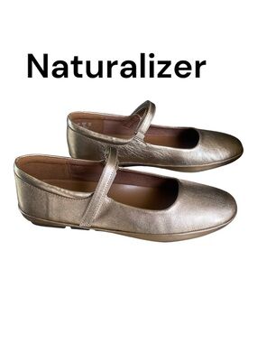 Naturalizer Gold Metallic Leather Mary Jane Flats Women’s 7.5 M Comfort Shoes